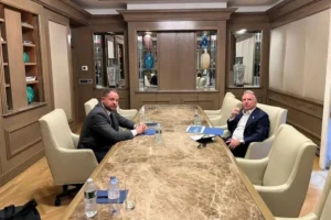 Ексочільник Банкової мав летіти до США на переговори з Віткоффом і зятем Трампа – Axios