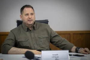 Чи заборонено Єрмаку виїжджати з України? Прикордонники зробили заяву