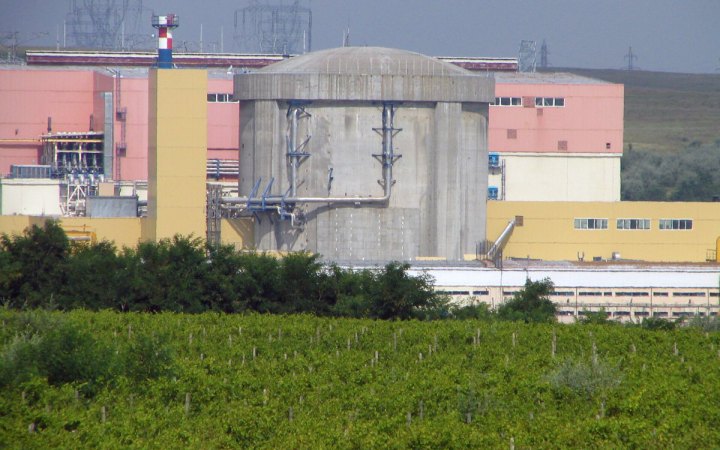 Румунія зупинила реактор АЕС і просить електроенергію в України
